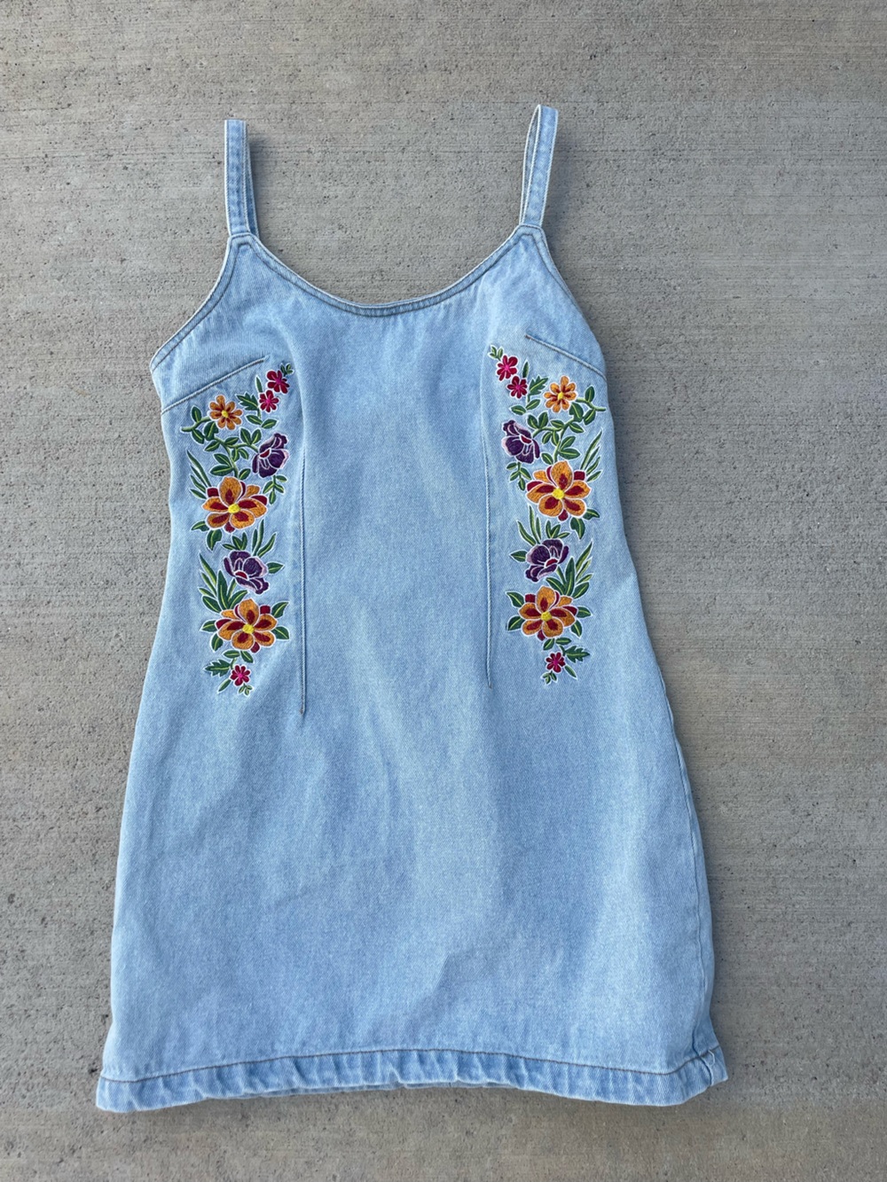 Women’s Light Blue Embroidered Floral Denim Dress